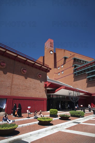 England, London, The British Library Euston Road. 
Photo Adina Tovy - Amsel / Eye Ubiquitous