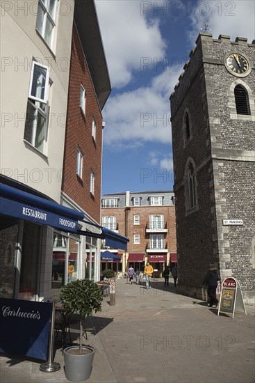 England, West Sussex, Chichester, Square with Carluccios and Raymond Blanc restaurants in the St Pancras area. 
Photo Zhale Naoka Gibbs / Eye Ubiquitous