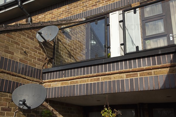 England, West Sussex, Bognor Regis, Satelite dishes on exterior of flats. 
Photo Stephen Rafferty / Eye Ubiquitous