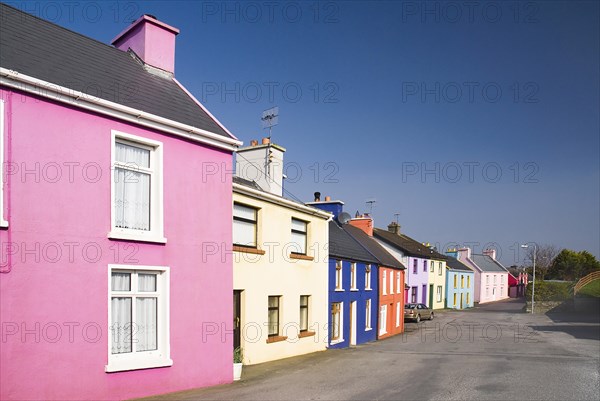 Ireland, County Cork, Eyeries, The colourful village of Eyeries on the Beara Peninsula. 
Photo Hugh Rooney / Eye Ubiquitous