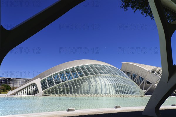 Spain, Valencia Province, Valencia, Spain, Valencia Province, Valencia, La Ciudad de las Artes y las Ciencias, City of Arts and Sciences, Palau de les Arts Reina Sofa, L'Hemisferic Imax Theatre Planetarium and Laserium. 
Photo Hugh Rooney