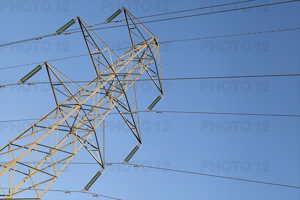 Environment, Power, Electricity, Pylons in the Hampshire countryside, England. 
Photo Bennett Dean