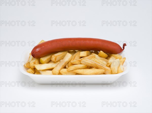 Food, Cooked, Meat, A single saveloy with potato chips