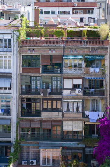 Spain, Catalonia, Barcelona, Apartment building.