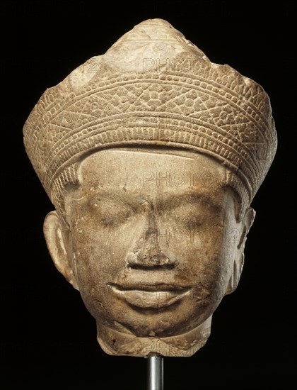 Tête d'une divinité masculine