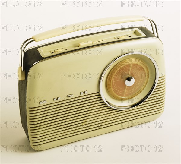 Radio Bush TR 82 C