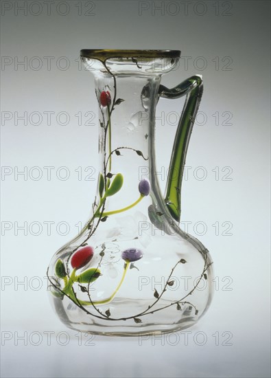Moser & Söhne, Carafe en verre doré et émaillé