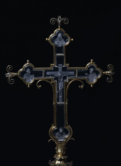 Belli, Croix d'autel tréflée (1468-1546)