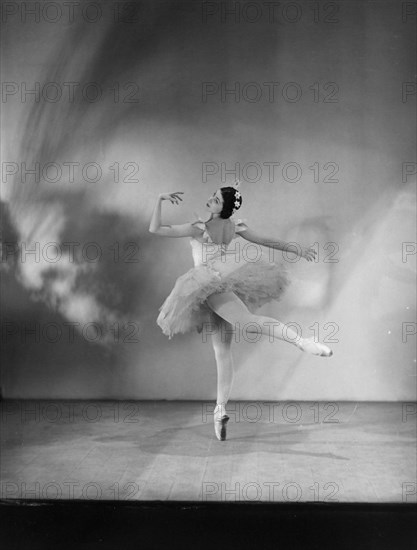 Margot Fonteyn interprétant "La Belle au Bois Dormant"