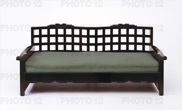 Mackintosh, Settee