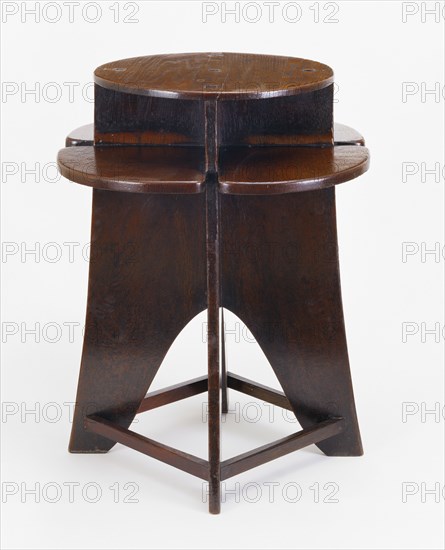 Mackintosh, Table à jouer aux dominos