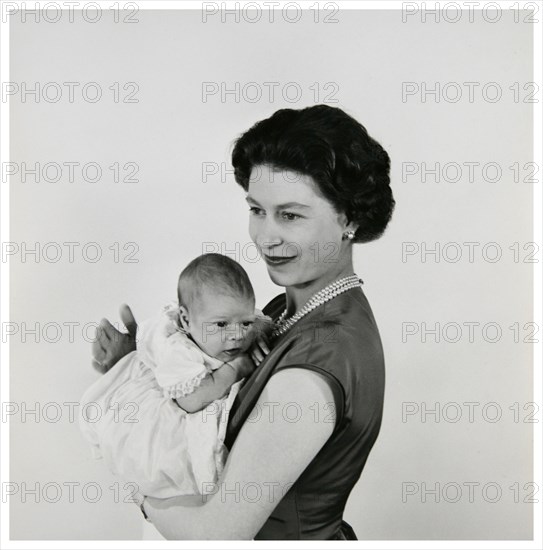 La reine Elisabeth II et son fils le prince Edward