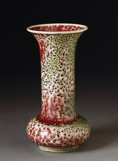 Howson Taylor, Vase émaillé