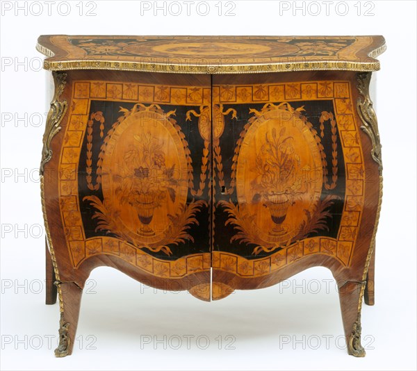 Cobb, Commode