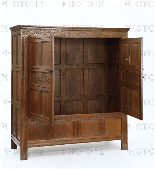 Clothes Press. England, mid-17th century