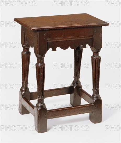Oak Stool. England, early 17th century