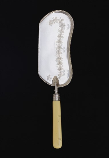 Crumb Scoop. England, 19th century