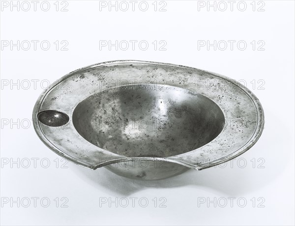 Shaving Bowl. England, 17th-18th century