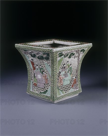 Flowerpot Stand. China, 17th-18th century