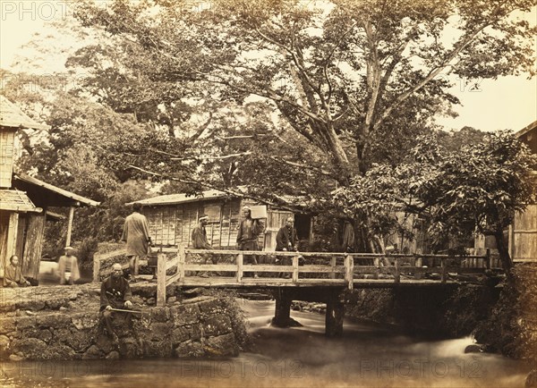 Bridge at the entrance to the town of Onica, photo Felice Beato. Japan, late 19th century