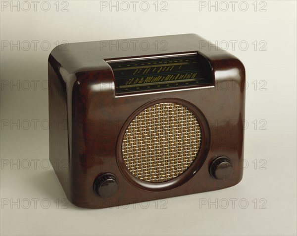 Middleworth, Radio Bush modèle DAC90