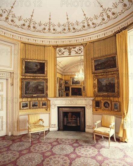 The Piccadilly Drawing Room, by Benjamin Dean Wyatt. London, England, 1967