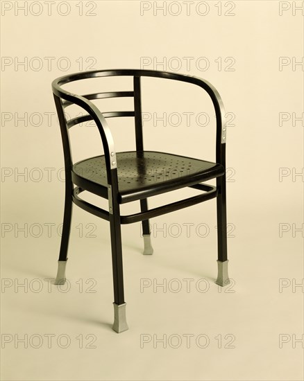 Fauteuil conçu par Otto Wagner