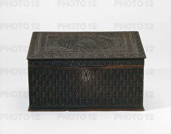Envelope box. BijNre, India, c.1866