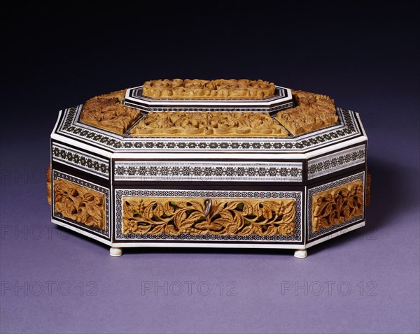 Work box. Bombay Presidency, India, 19th century