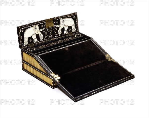 Portable writing desk. Visakhapatnam, India, late 19th century