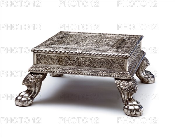 Footstool, by Chhaganlal Tribhuvan and Vrajal Tribhuvan. Baroda, India, 20th century