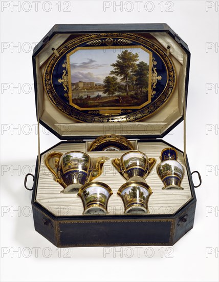 Dinner set. France, 19th century