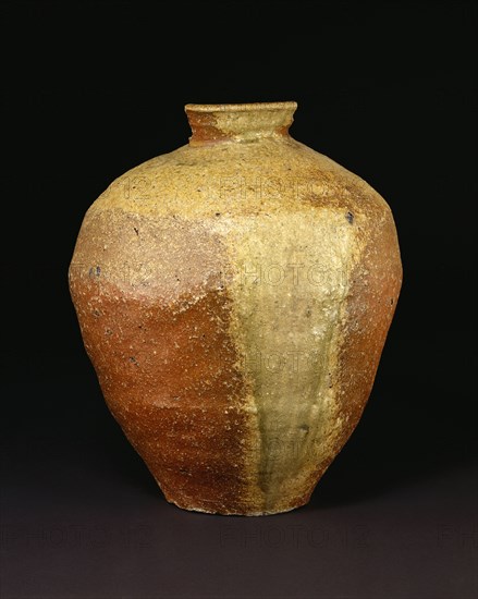 Jar. Shigaraki Kilns, Japan, 15th century