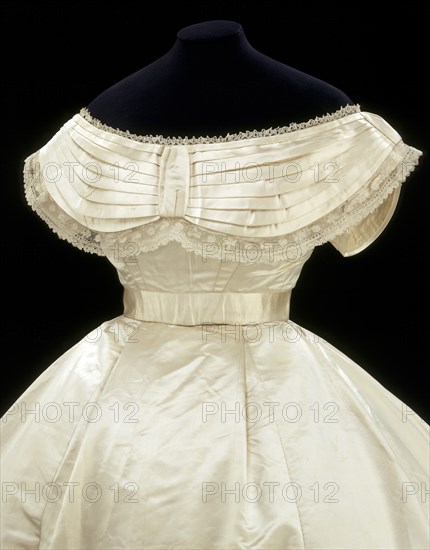 Wedding dress. USA, c.1865. 
Londres, Victoria & Albert Museum
Londres, Victoria and Albert Museum