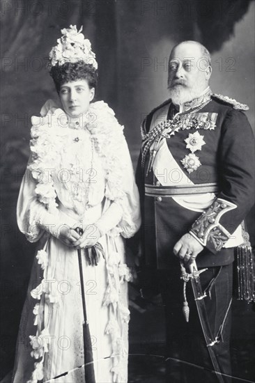 King Edward VII and Queen Alexandra, photo Lafayette Portrait Studios. Dublin, Ireland, 1903. Londres, Victoria & Albert Museum