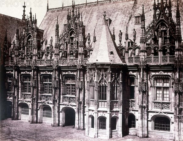 Baldus, Rouen, Palais de Justice, Tourelle Pasquier