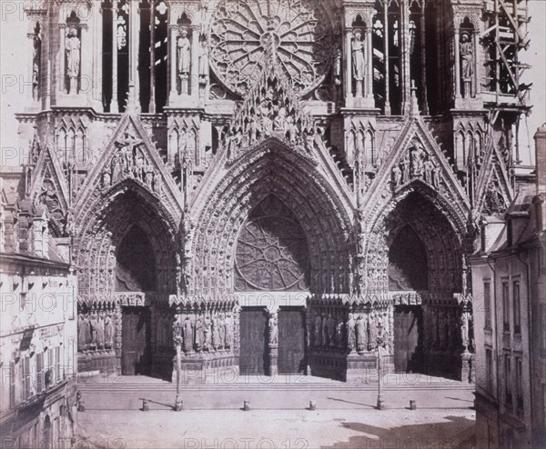 Bisson Frères, Cathédrale de Reims, le portail aux trois portes