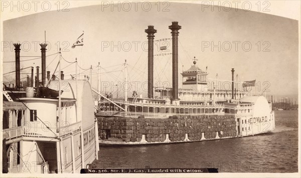 Steamship loaded with cotton on the Mississipi river