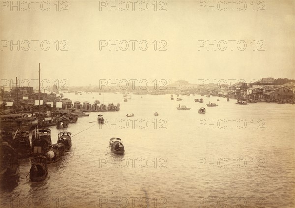 Canton natural harbour (China)