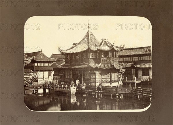 Tea House of Yu Garden in Shanghai (China)