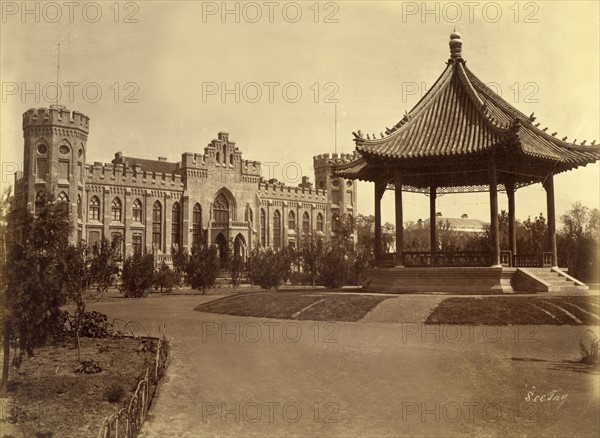 Concession anglaise de Tien Tsin (Chine). Hôtel de ville