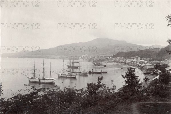 Antilles, vue de Saint-Pierre