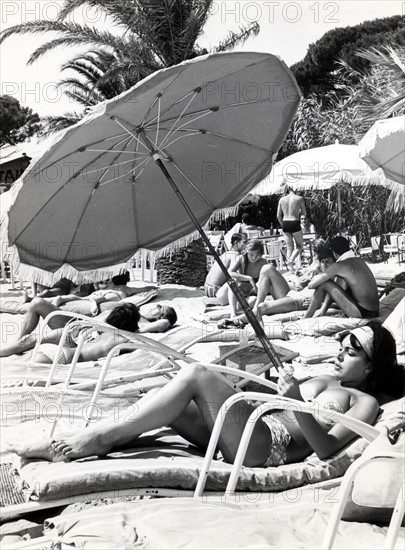 Sunbathing in the '60s