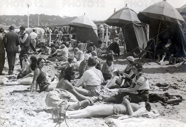 Beach at Deauville, August 15, 1930