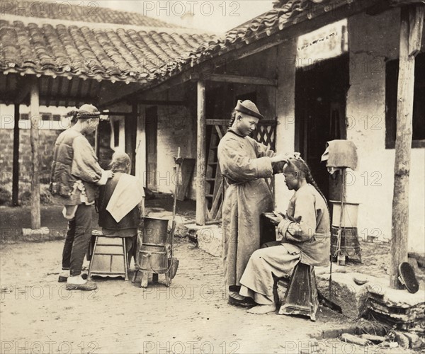 Chine, coiffeurs itinérants à la campagne