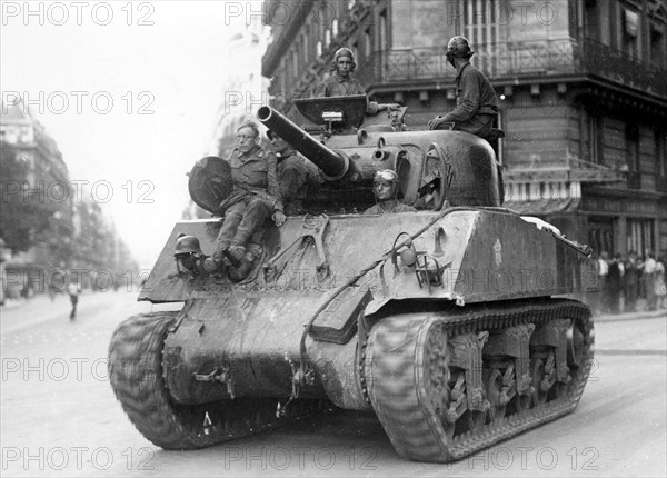 French tank in the streets of Paris, during the Liberation (August 1944)