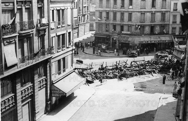 Barricade on the Rue de Rennes in Paris, during the Liberation (August 1944)