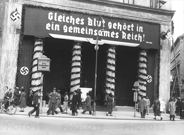 Nazi plebiscite placard in Vienna (1938)
