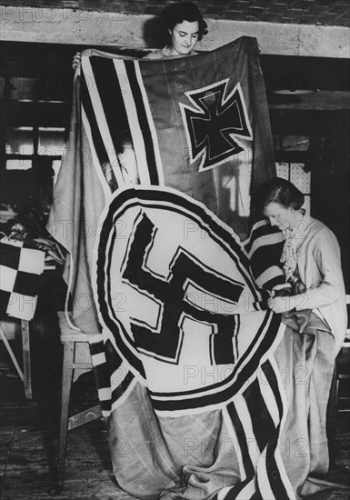 New German flag for the British war fleet (1936)