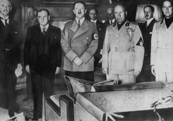 Edouard Daladier lors de la conférence de Munich, avec Hitler et Mussolini (1938)